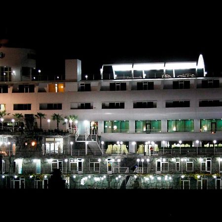 Cruise Hotel Tbilisi Exterior foto