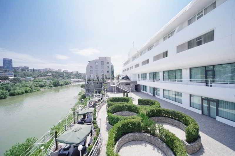 Cruise Hotel Tbilisi Exterior foto